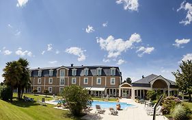 Alysson Hotel